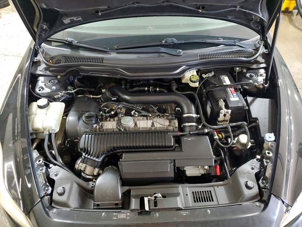 2012 VOLVO C30