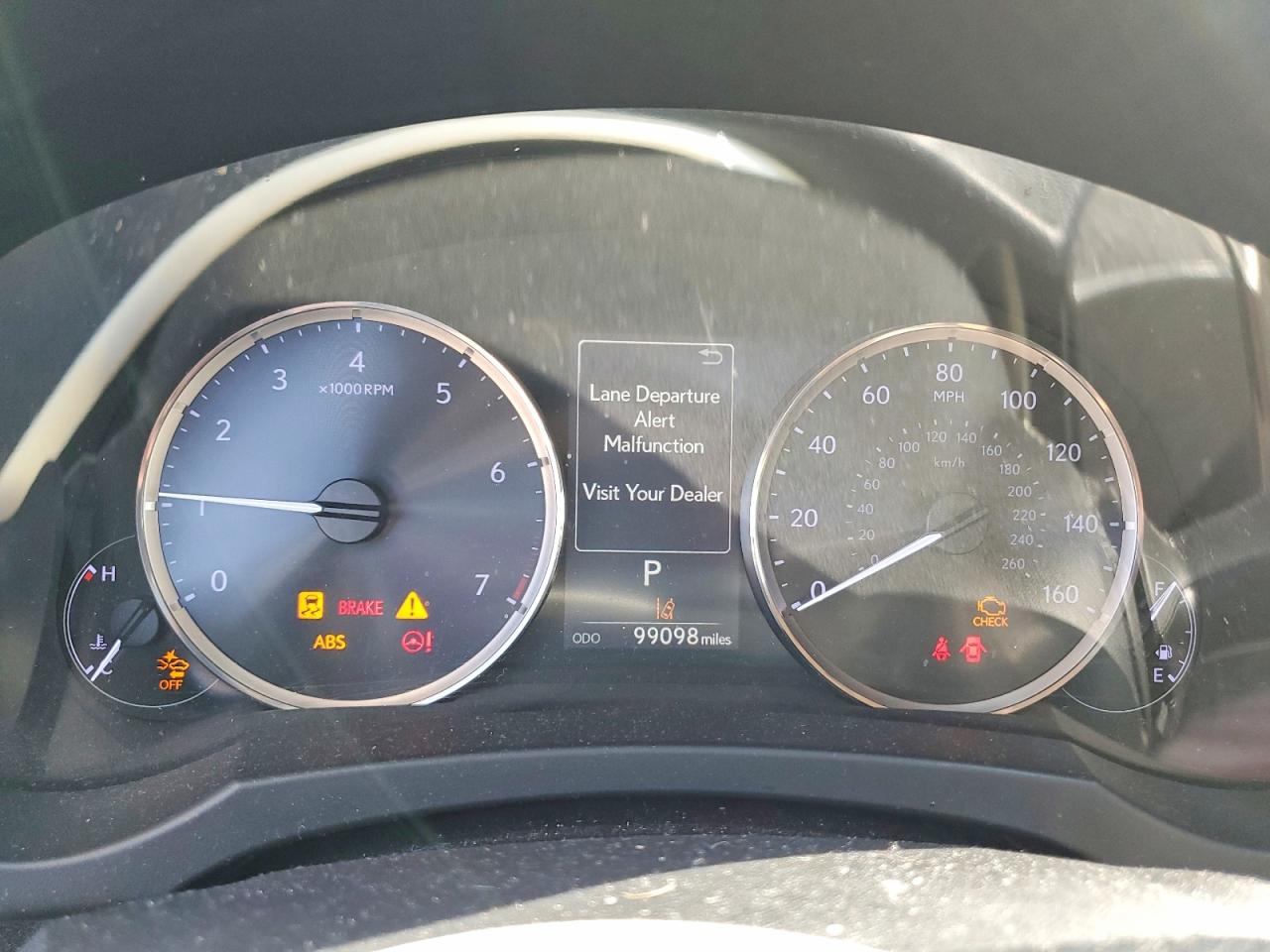 2018 LEXUS IS 300