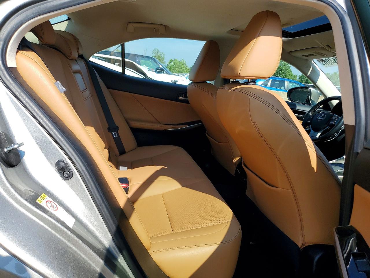 2018 LEXUS IS 300