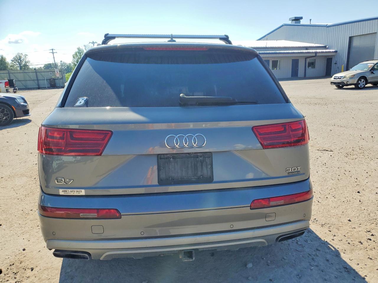 2017 AUDI Q7 quattro Premium Plus