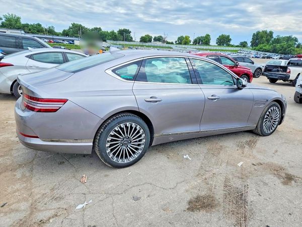 2023 GENESIS G80 Standard