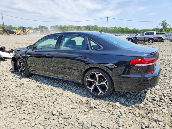 2020 VOLKSWAGEN PASSAT