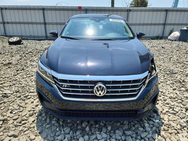 2020 VOLKSWAGEN PASSAT