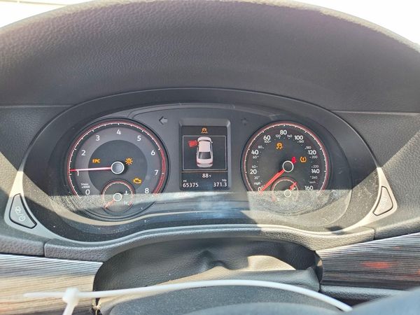 2020 VOLKSWAGEN PASSAT