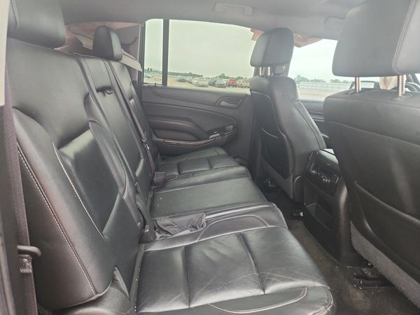 2015 CHEVROLET SUBURBAN LT