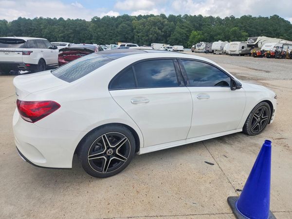 2022 MERCEDES-BENZ A A220-4M