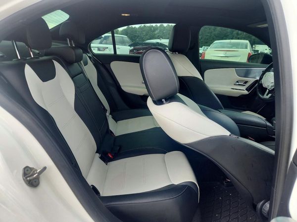 2022 MERCEDES-BENZ A A220-4M