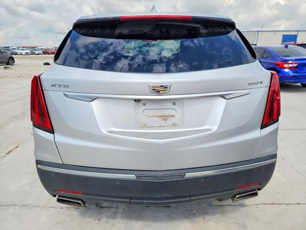 2020 CADILLAC XT5 Luxury