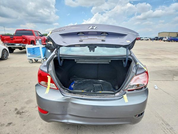2017 HYUNDAI ACCENT SE Base