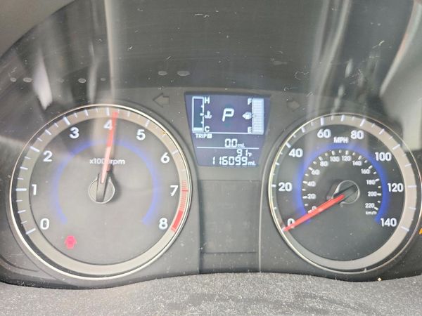2017 HYUNDAI ACCENT SE Base