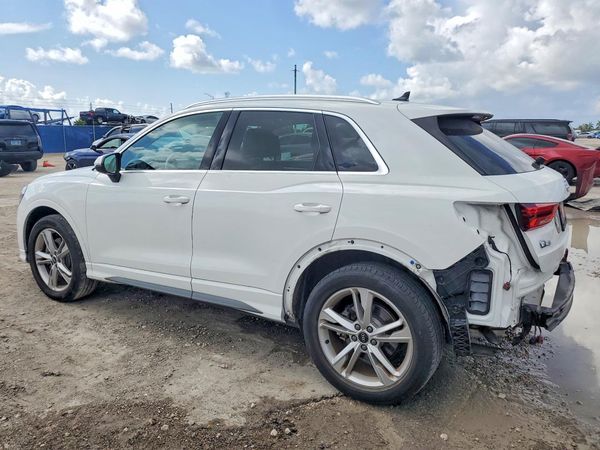 2023 AUDI Q3