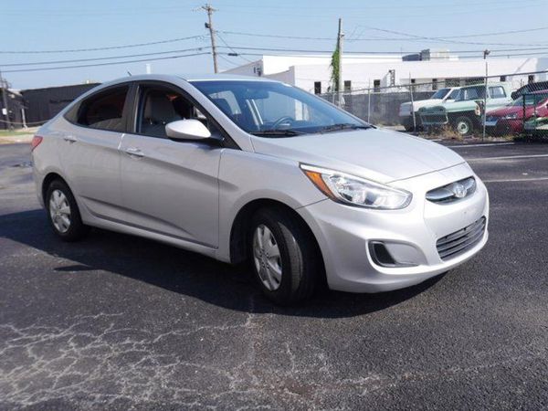 2016 HYUNDAI ACCENT