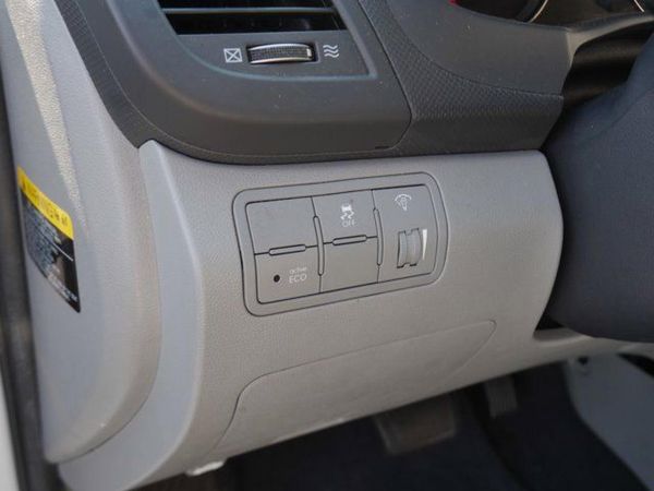 2016 HYUNDAI ACCENT