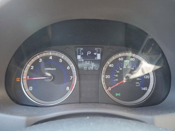 2016 HYUNDAI ACCENT
