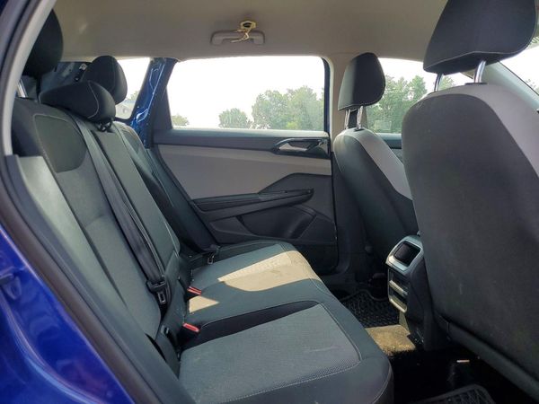 2024 VOLKSWAGEN TAOS 4Motion S