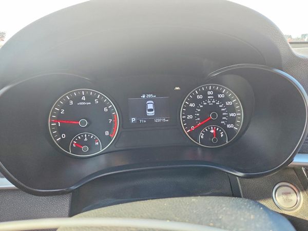 2019 KIA OPTIMA LX, S