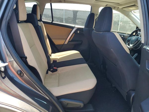2018 TOYOTA RAV4 Adventure/XLE