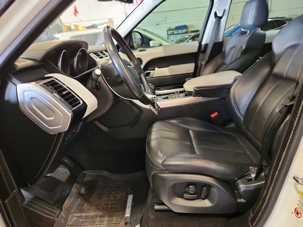 2016 LAND ROVER RANGEROVER — DENT
