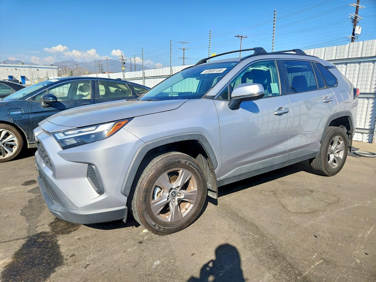 2022 TOYOTA RAV4 XLE