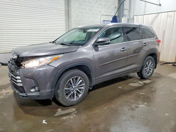 2018 TOYOTA HIGHLANDER SE/XLE
