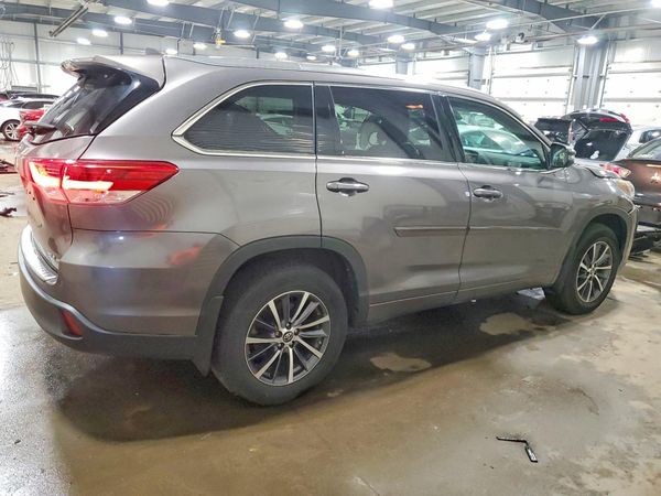 2018 TOYOTA HIGHLANDER SE/XLE
