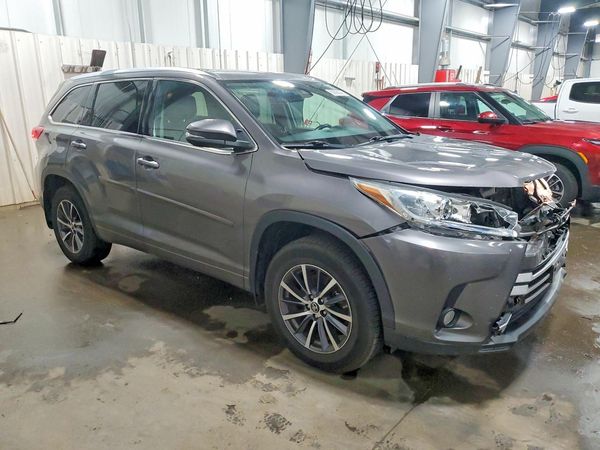 2018 TOYOTA HIGHLANDER SE/XLE
