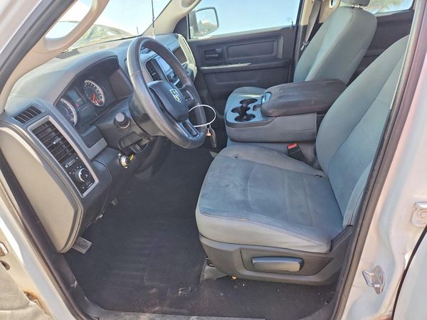 2017 RAM 1500 ST