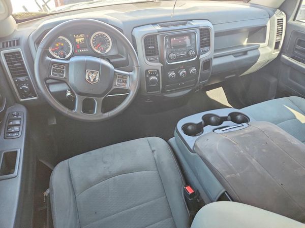 2017 RAM 1500 ST