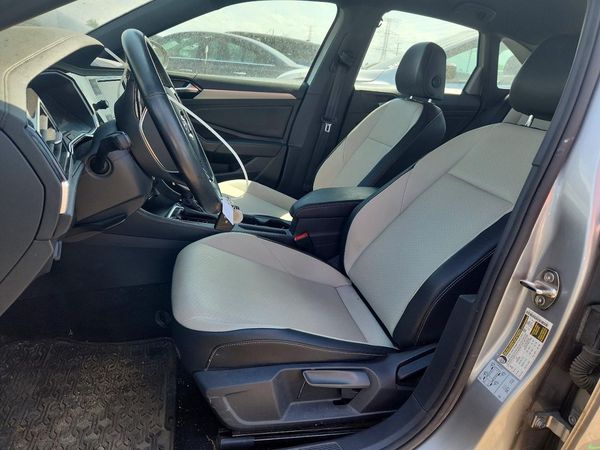 2020 VOLKSWAGEN JETTA S, SE, R-Line