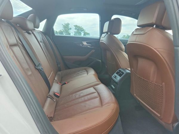 2017 AUDI A4 quattro Premium Plus