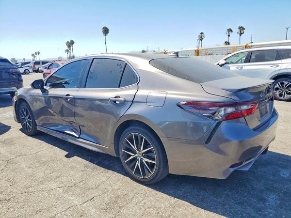 2024 TOYOTA CAMRY