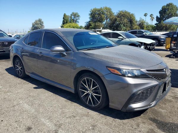 2024 TOYOTA CAMRY