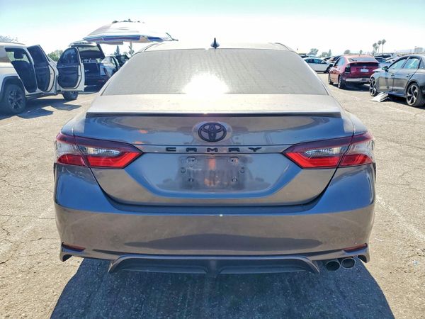 2024 TOYOTA CAMRY