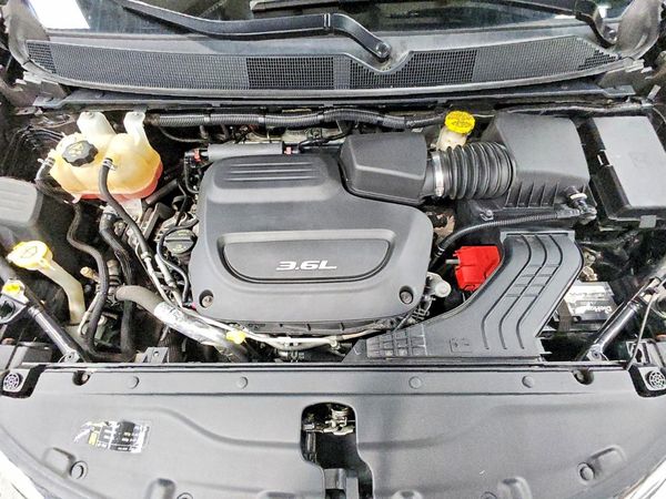 2017 CHRYSLER PACIFICA Touring L