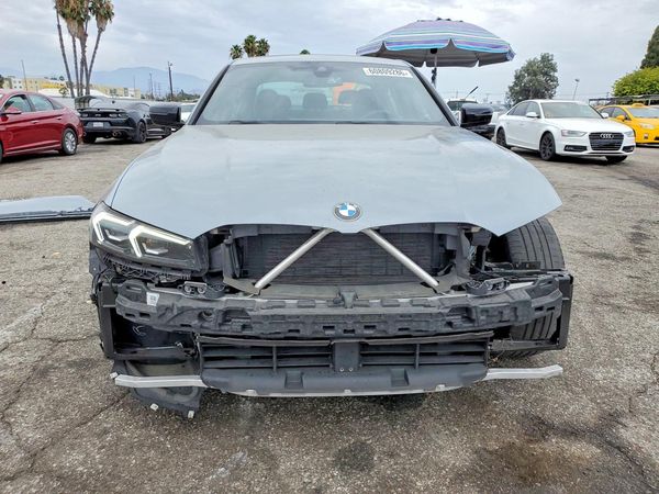 2024 BMW 330I