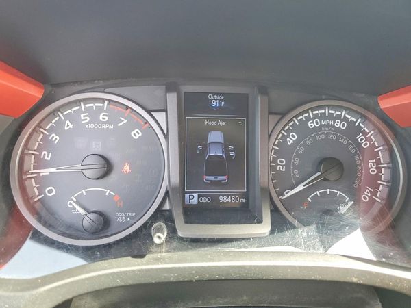 2017 TOYOTA TACOMA