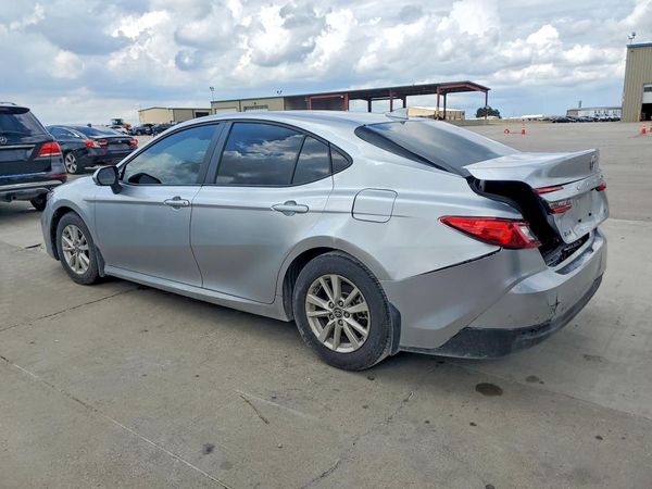 2025 TOYOTA CAMRY