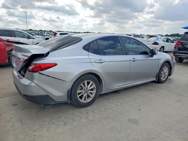 2025 TOYOTA CAMRY