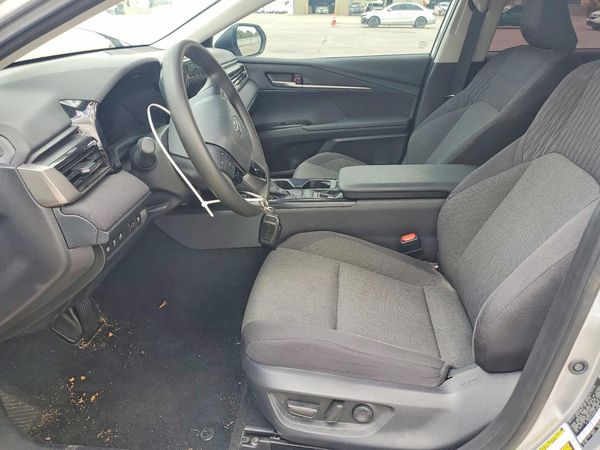 2025 TOYOTA CAMRY