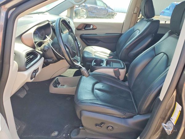 2019 CHRYSLER PACIFICA