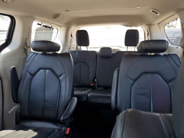 2019 CHRYSLER PACIFICA