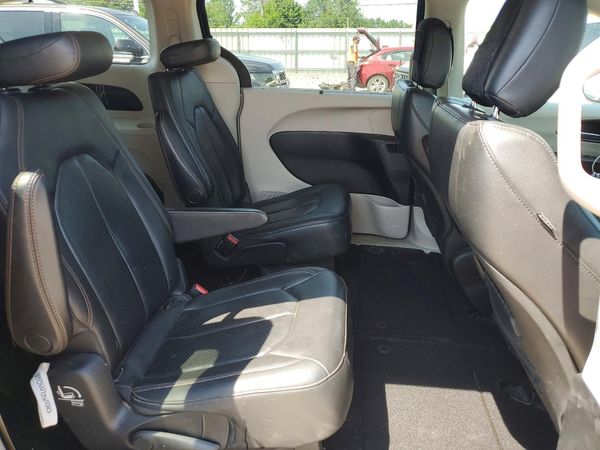2019 CHRYSLER PACIFICA