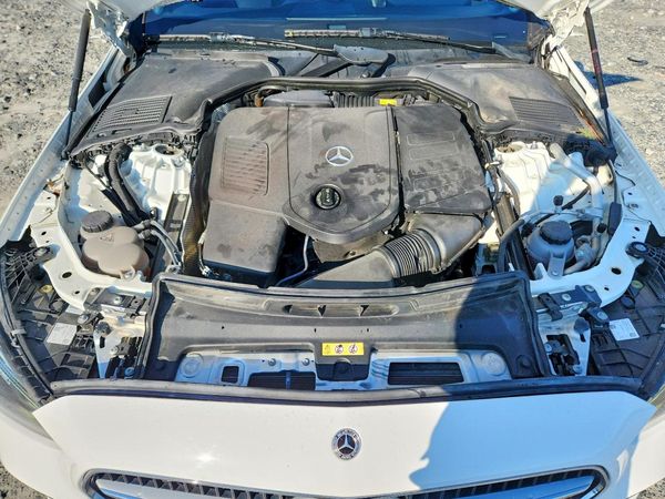 2022 MERCEDES-BENZ C C300