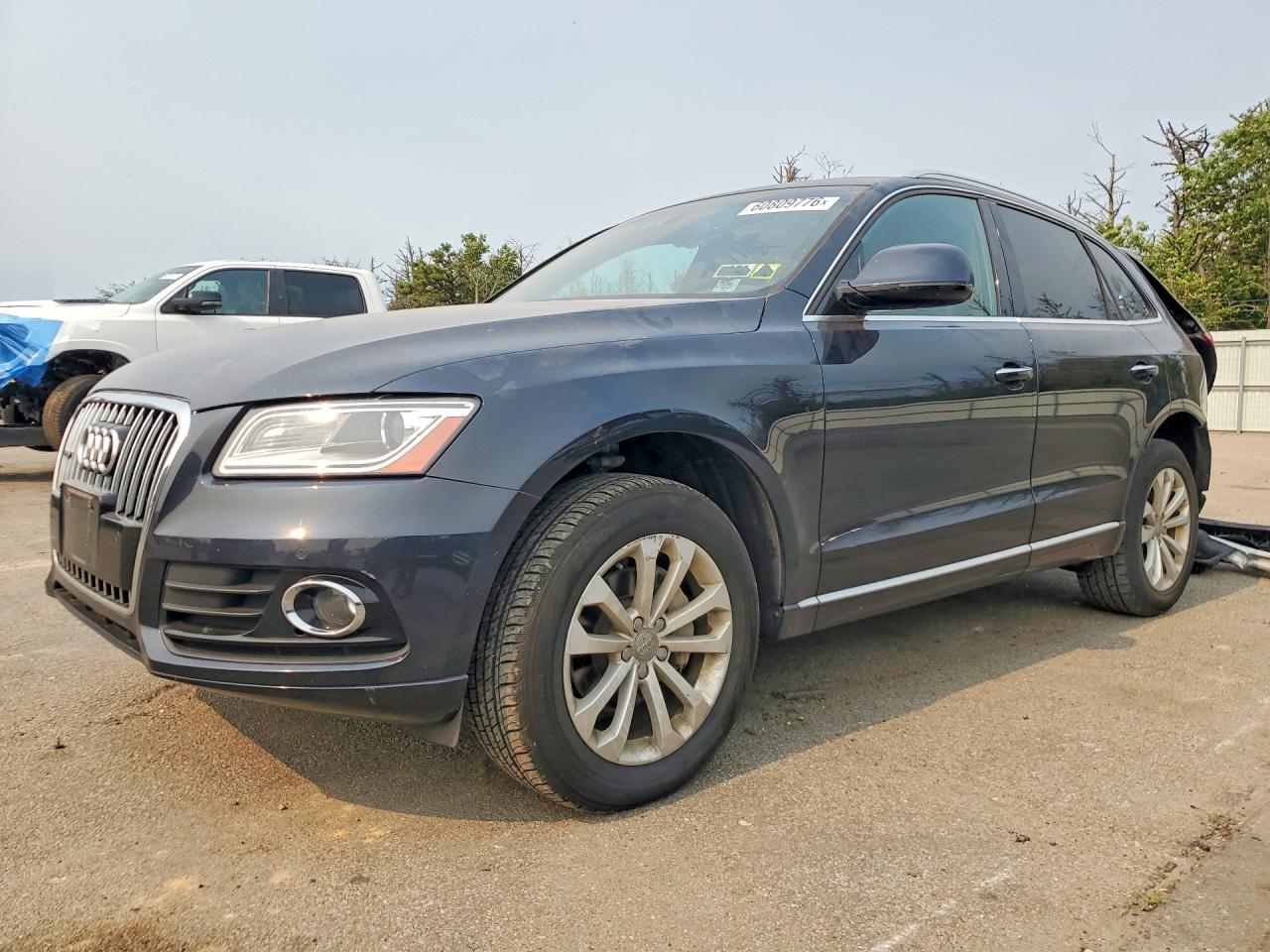 2016 AUDI Q5 quattro Premium Plus