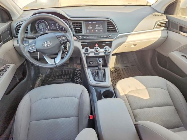 2019 HYUNDAI ELANTRA