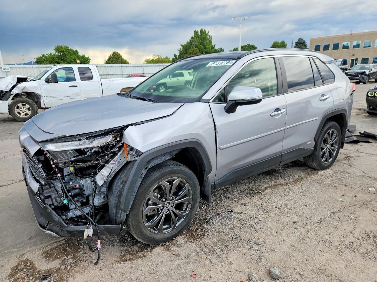 2024 TOYOTA RAV4 Limited