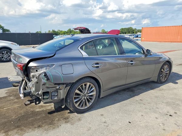 2019 INFINITI Q50