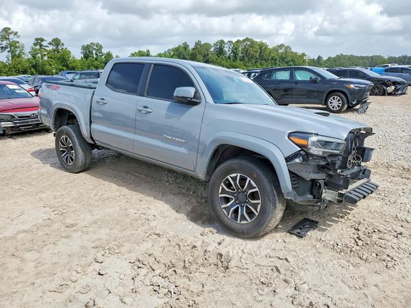 2020 TOYOTA TACOMA SR5