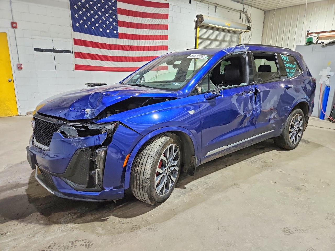 2025 CADILLAC XT6 Sport