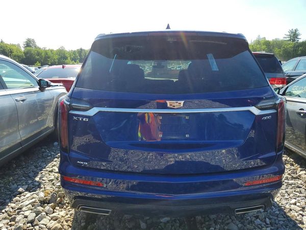 2025 CADILLAC XT6 Sport